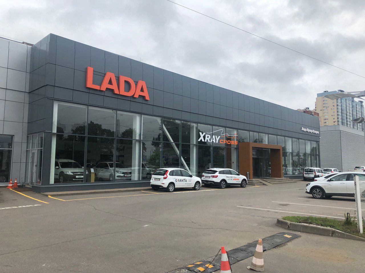 LADA Центр Озерки