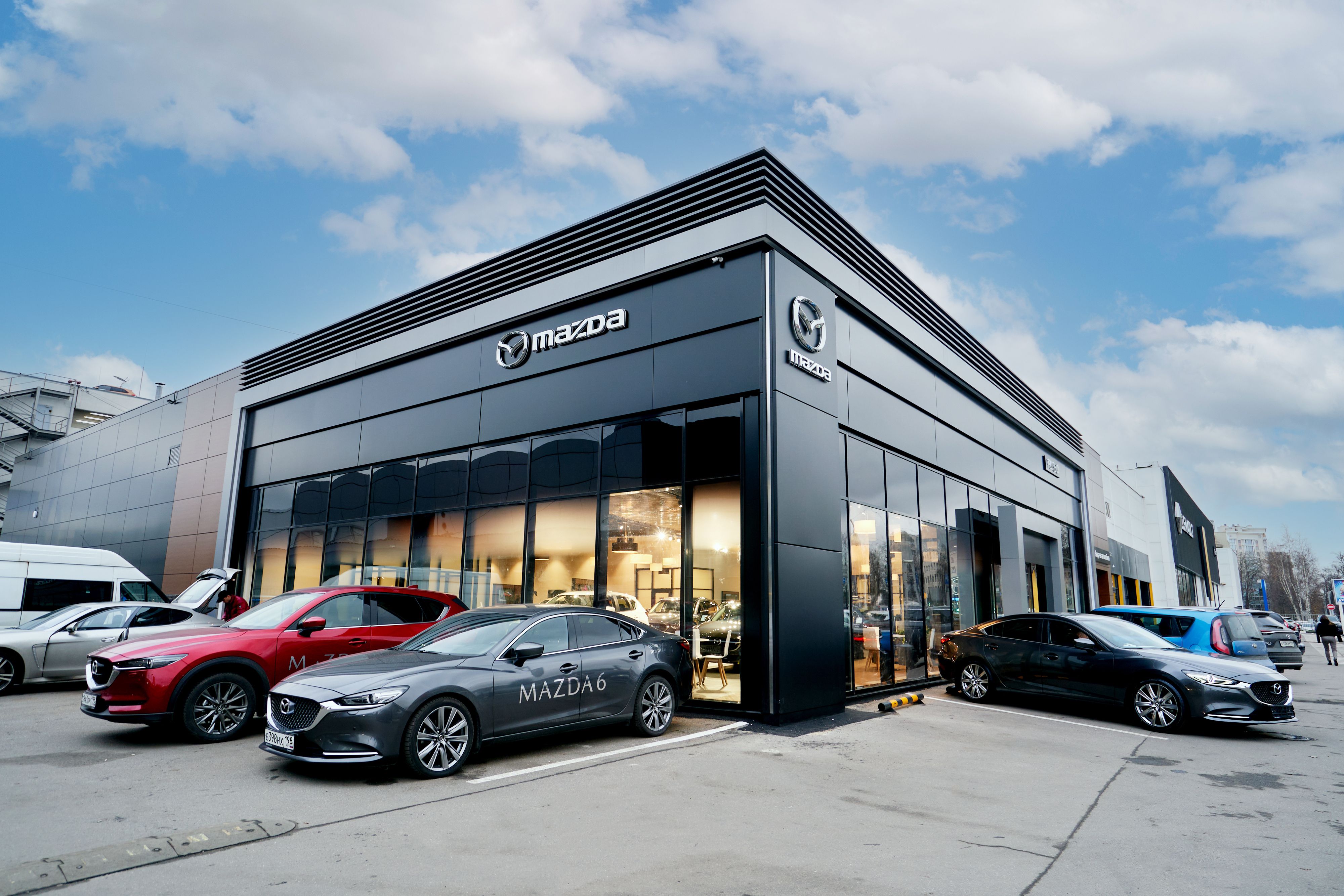 Mazda РОЛЬФ Лахта